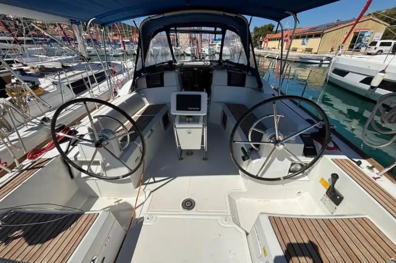 Jeanneau Sun Odyssey 389