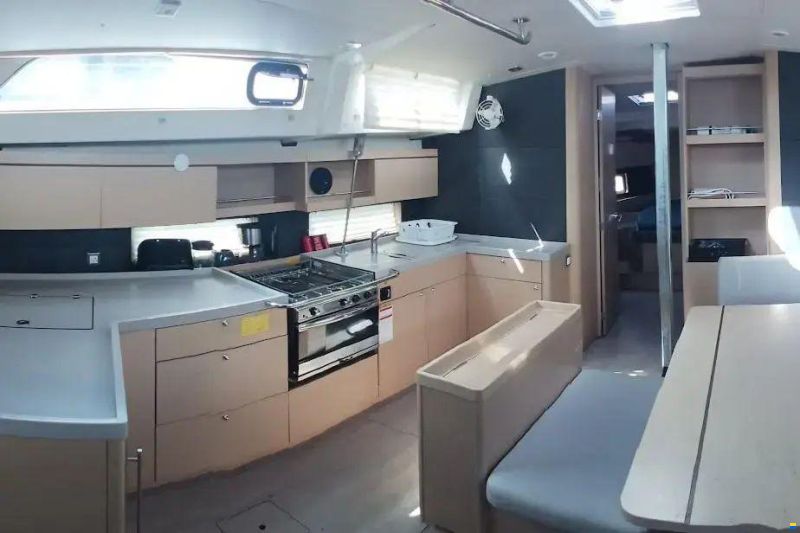 Beneteau Oceanis 46.1