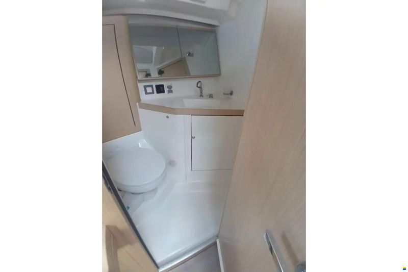 Beneteau Oceanis 46.1