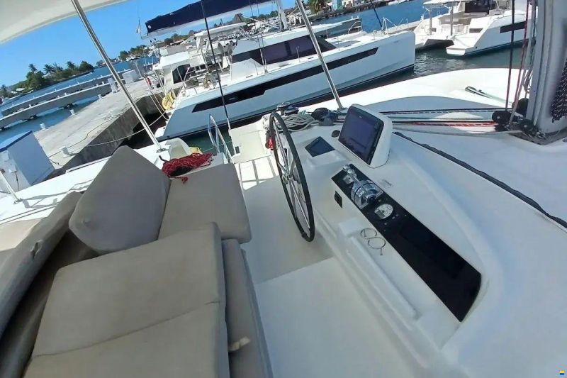 Lagoon 46