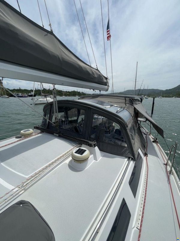Catalina 42 MK I