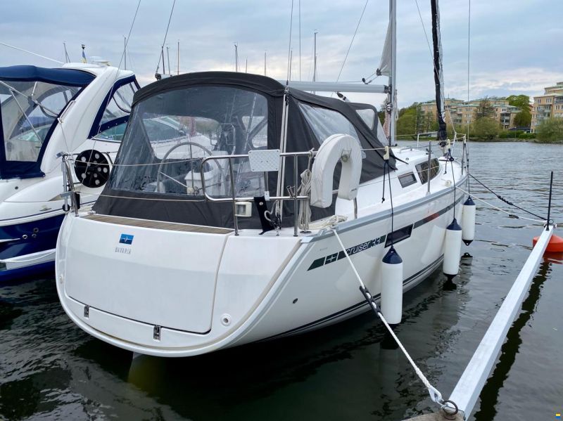 Bavaria Cruiser 33