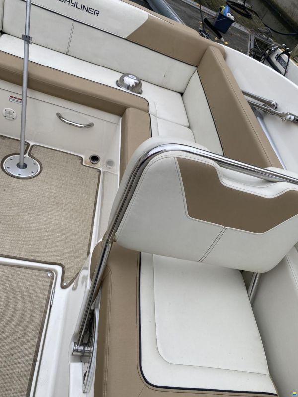Bayliner 742 CU