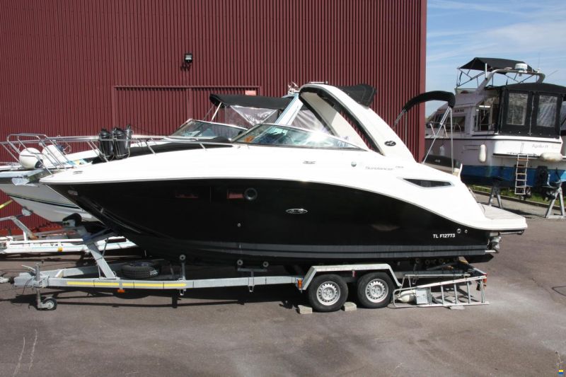 Sea Ray 265 Sundancer