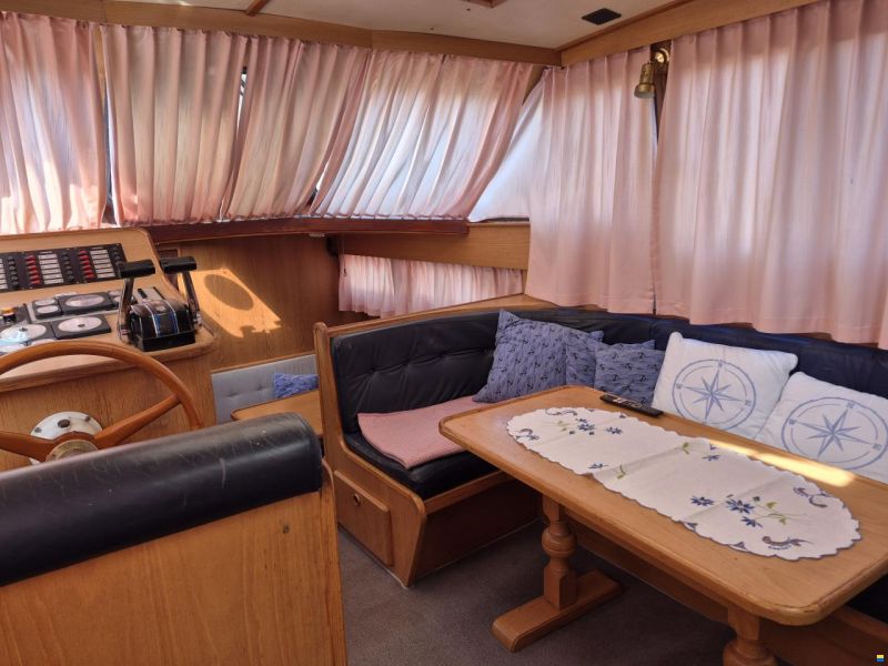 Linssen 402SX