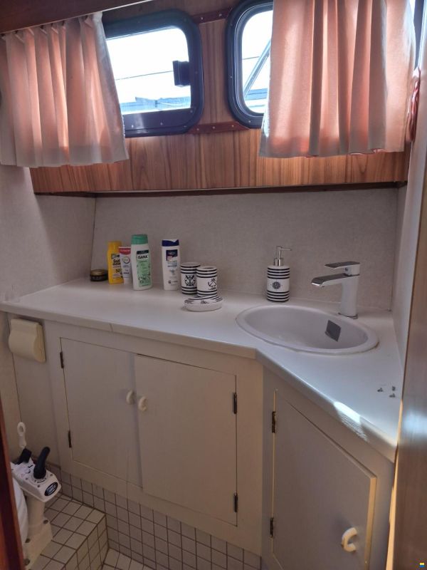 Linssen 402SX