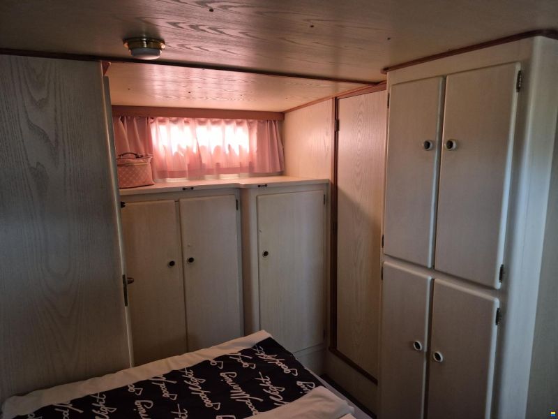 Linssen 402SX