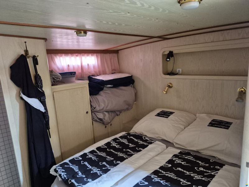 Linssen 402SX