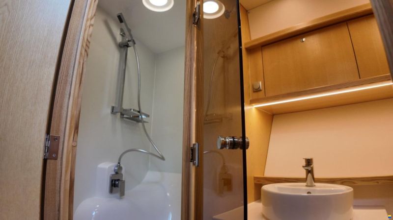 Skorgenes Bahama 42