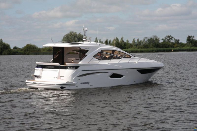 Skorgenes Bahama 42