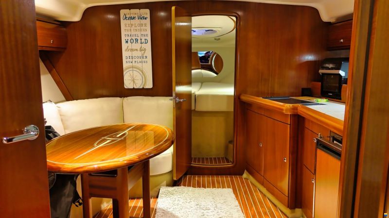 Bavaria 37 HT Hardtop