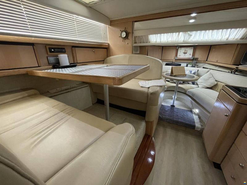 Bayliner 3255 Avanti