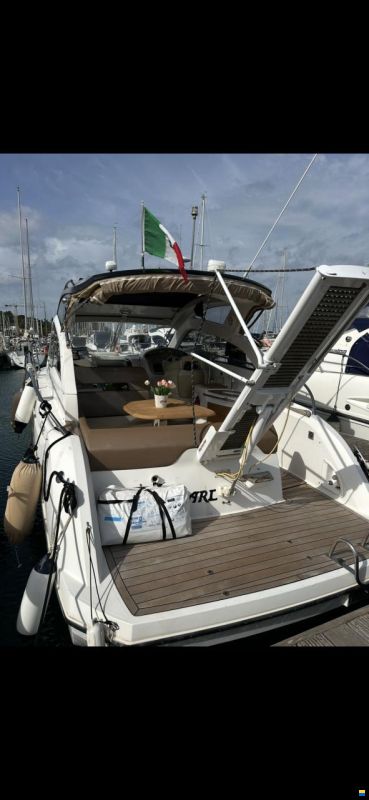 Sessa 32
