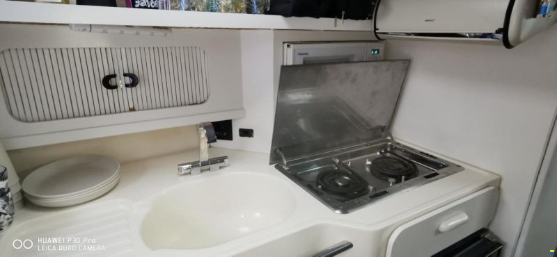 Sea Ray Sundancer 290