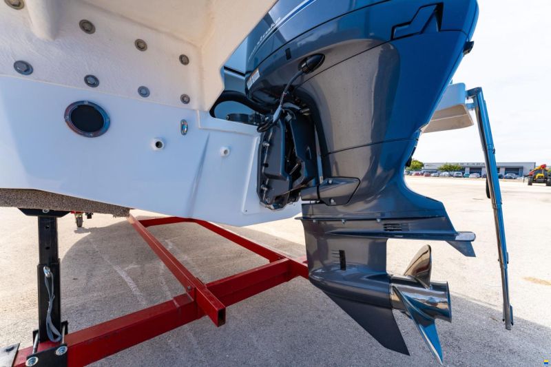 Jeanneau Merry Fisher 695