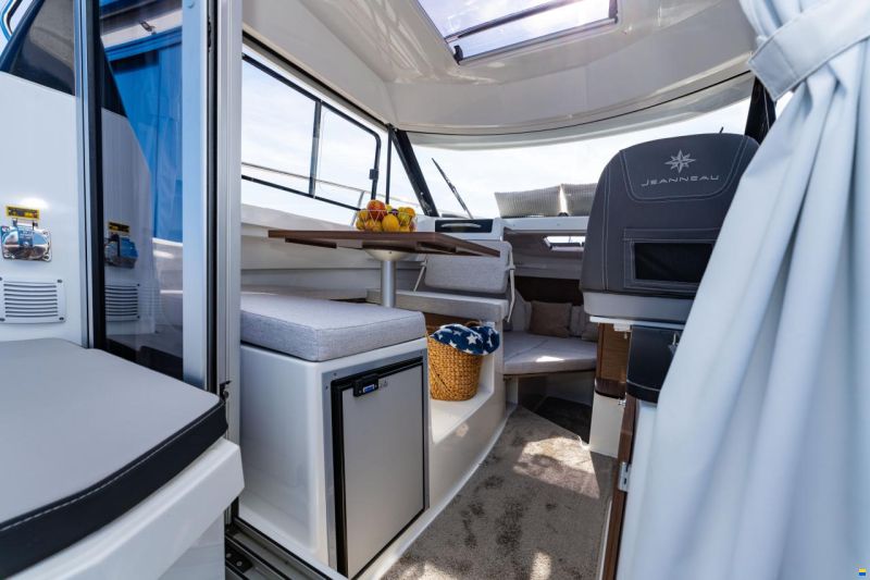 Jeanneau Merry Fisher 695