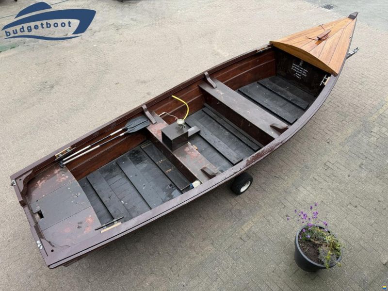 Houten sloep 680 uit Texel