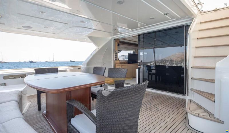 Custom Line Navetta 26