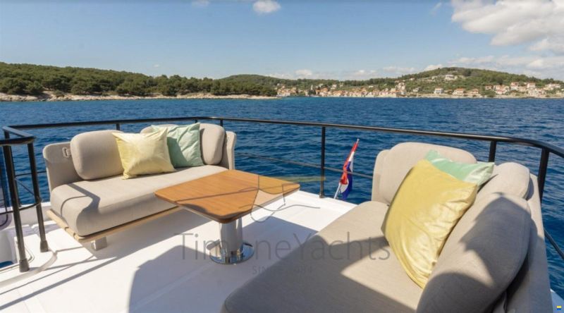 Azimut Magellano 60