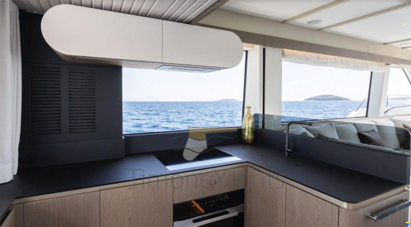 Azimut Magellano 60