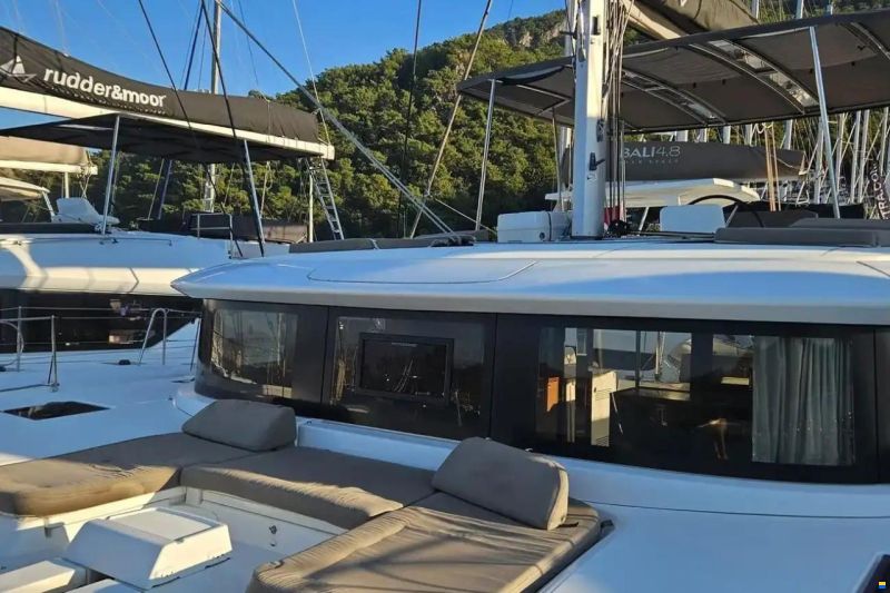 Lagoon 46
