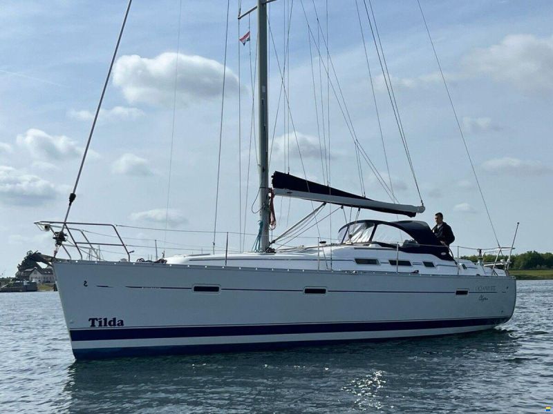 Beneteau Oceanis 373
