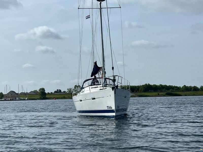 Beneteau Oceanis 373