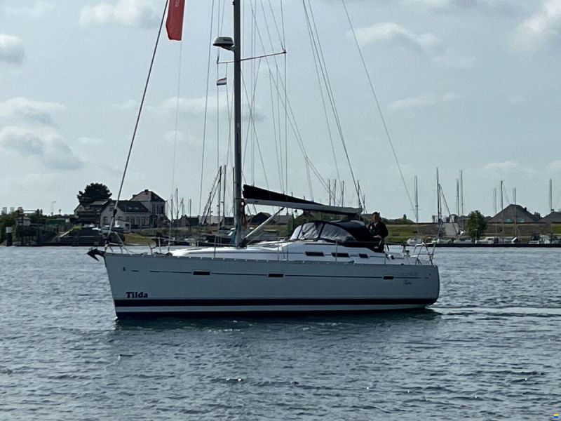Beneteau Oceanis 373