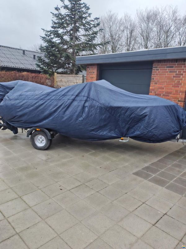 Ryds 400CB