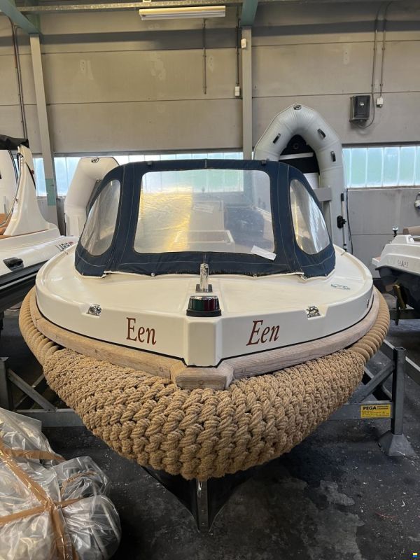 Interboat 19