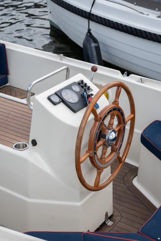 Interboat 19