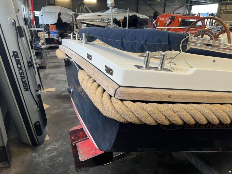 Interboat 19