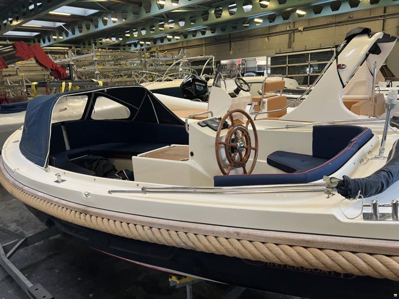 Interboat 19