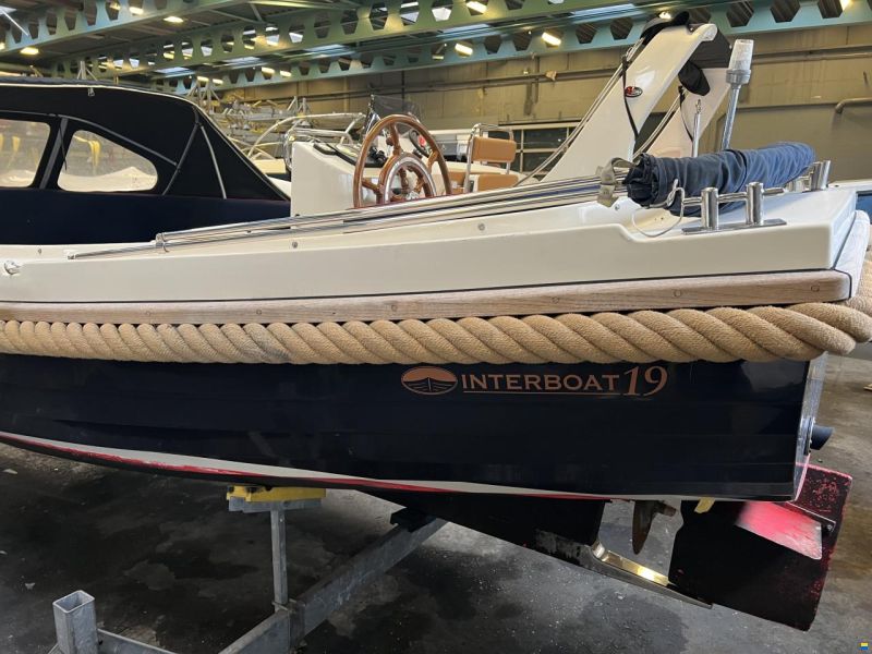 Interboat 19