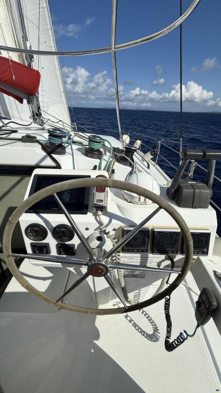Fountaine Pajot Helia 44