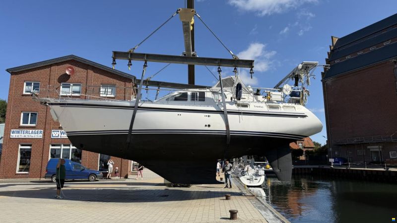 Nauticat 42