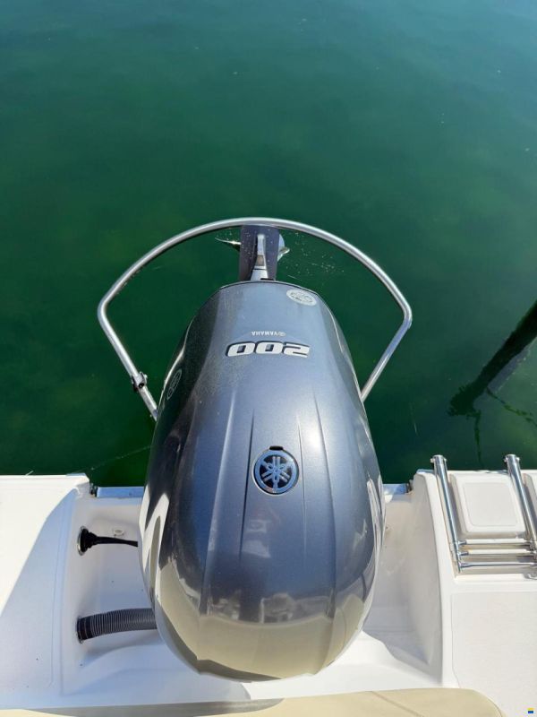 Sessa Key Largo 24 FB
