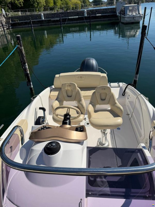 Sessa Key Largo 24 FB