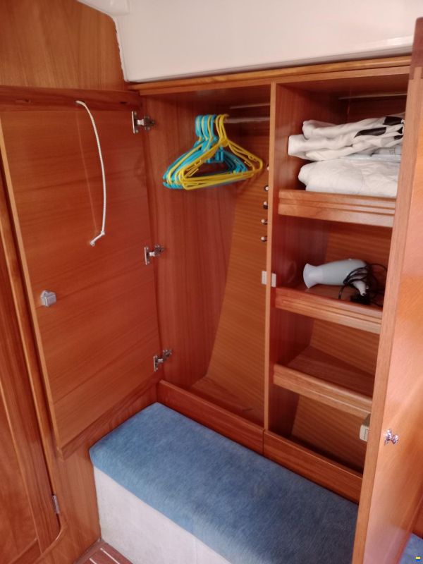 Bavaria 42 Cruiser
