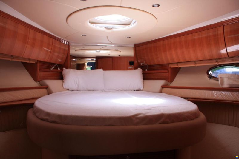 Atlantis 42