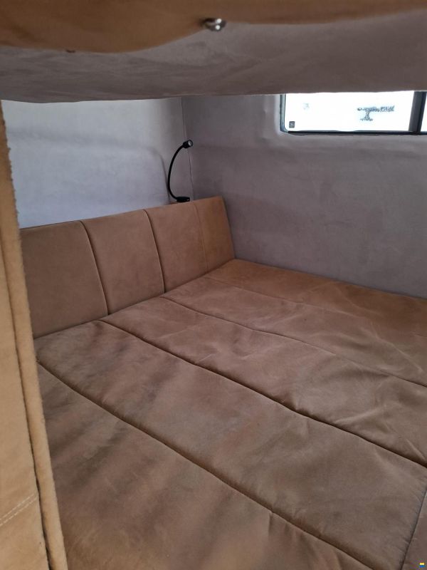 Maxum SRC 2300
