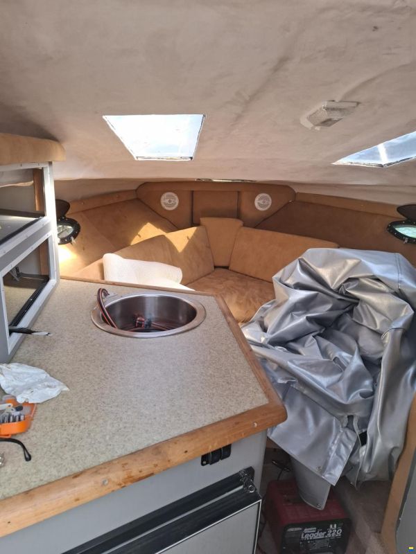 Maxum SRC 2300
