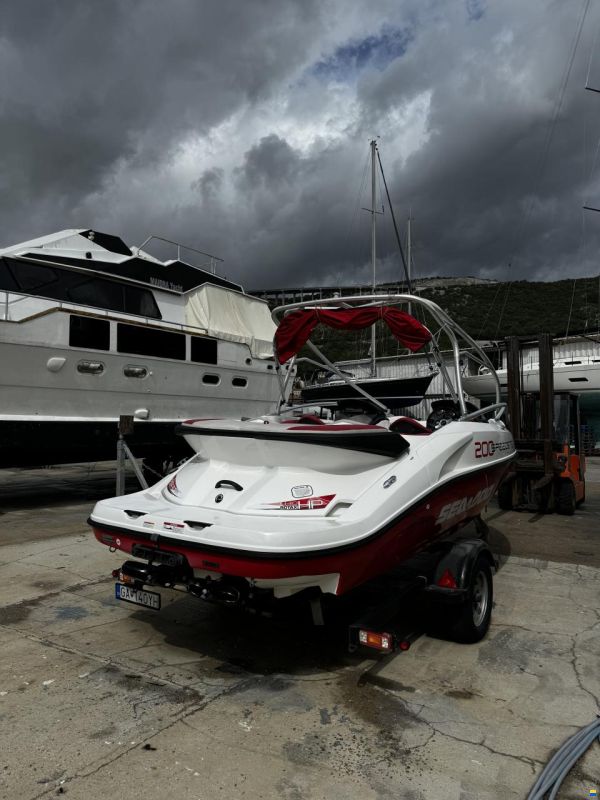 BRP Sea Doo Speedster