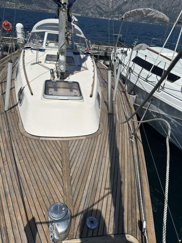 Hallberg-Rassy HR 34