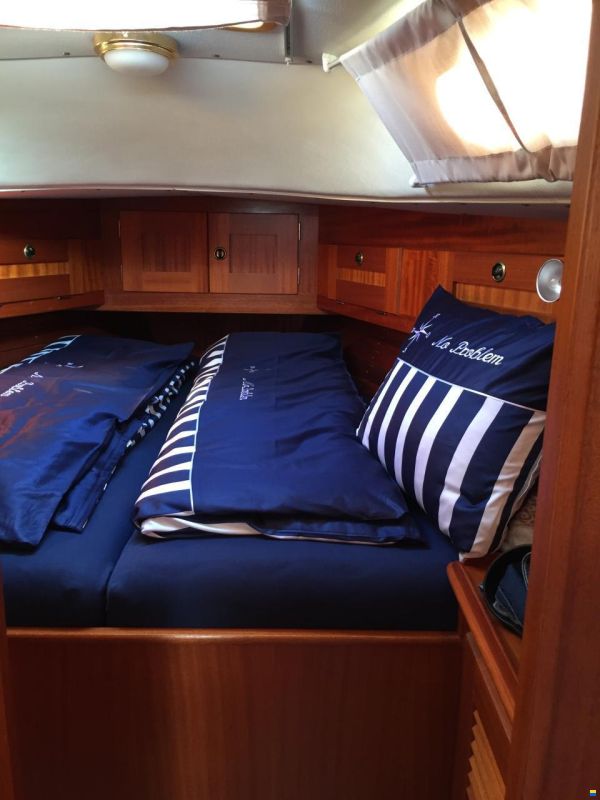 Hallberg-Rassy HR 34