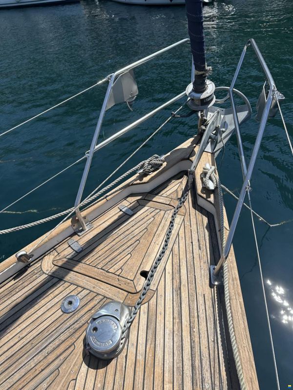 Hallberg-Rassy HR 34