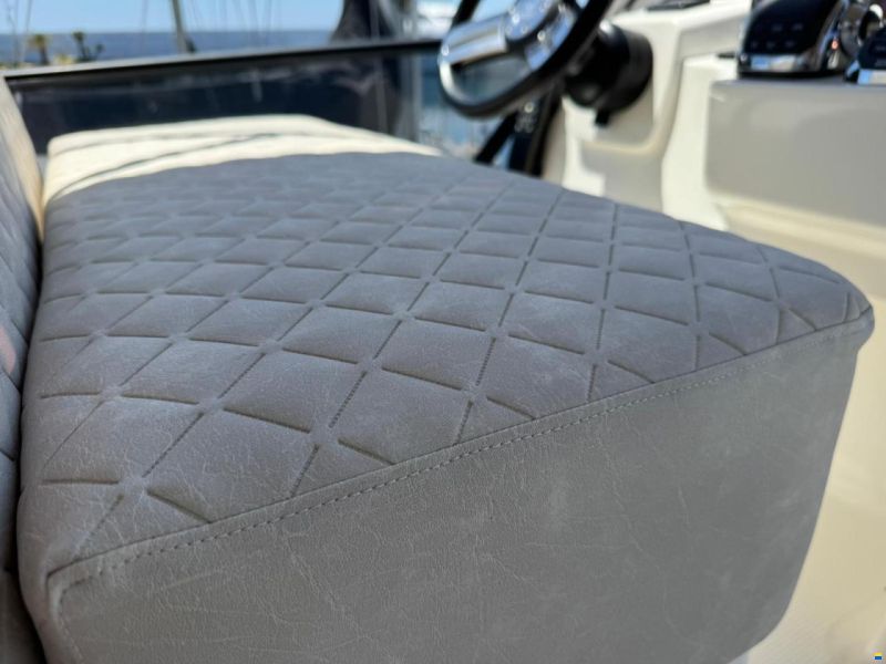 Bavaria Virtess 42 Fly