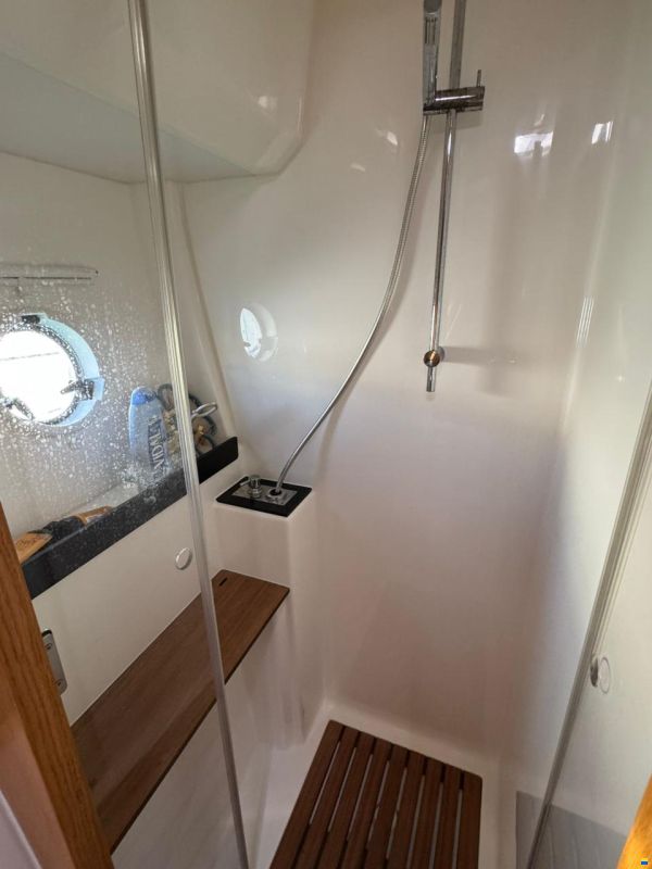 Bavaria Virtess 42 Fly