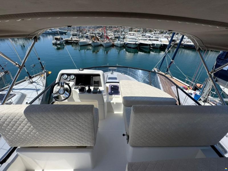 Bavaria Virtess 42 Fly