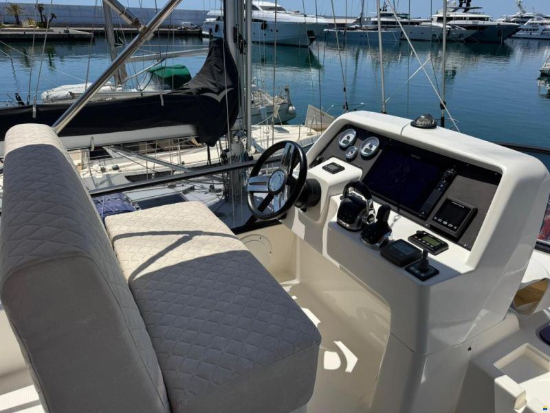 Bavaria Virtess 42 Fly